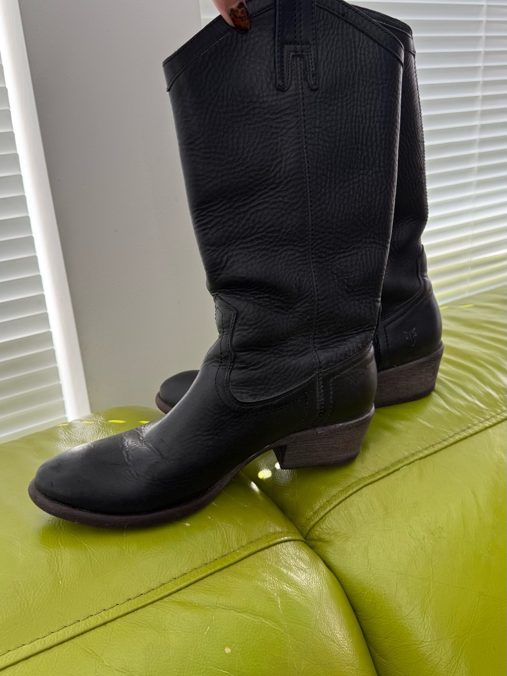 Vintage Frye Black Carson Pull-on Riding Boots
